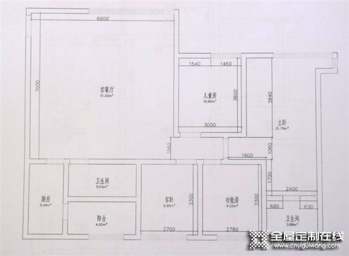 萊茵艾格全屋定制案例：130m²的現代輕奢新房，將收納與空間利用最大化！